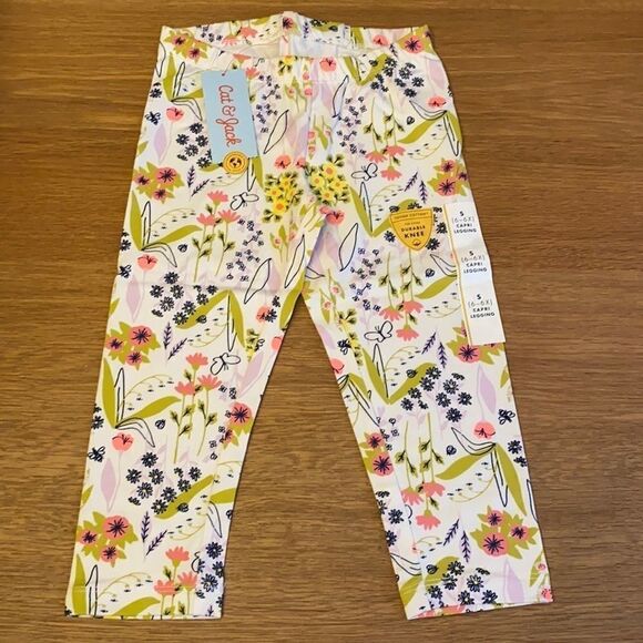 3For$20 Cat and Jack Capri leggings almond cream Floral size 6/6X - Picture 1 of 6